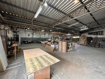 industrial em Avenida Prestes Maia, Centro - Diadema - SP