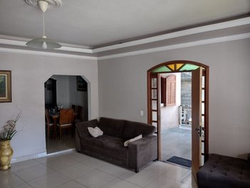 house em Rua Libéria, Nações Unidas - Sabará - MG