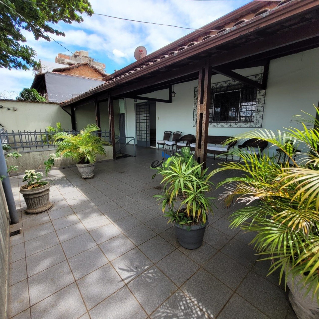 Casa com 3 quartos — Indaiá, Belo Horizonte