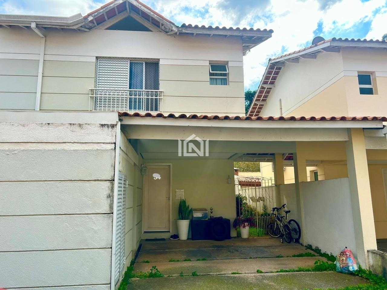 Casa à venda no Bosque dos Manacás - fachada