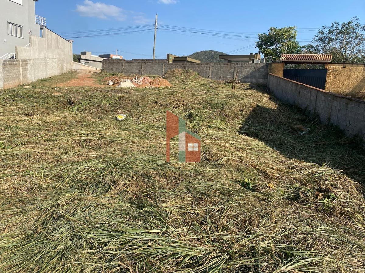 TERRENO JARDIM DOS PINHEIROS