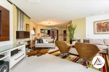 apartment em Avenida dos Dourados, Jurerê Internacional - Florianópolis - SC