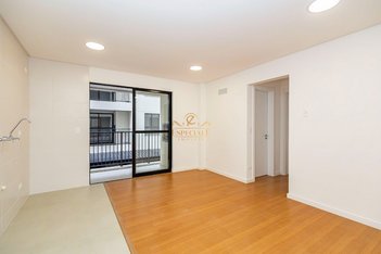 apartment em Rua Arthur Mohr, Portão - Curitiba - PR