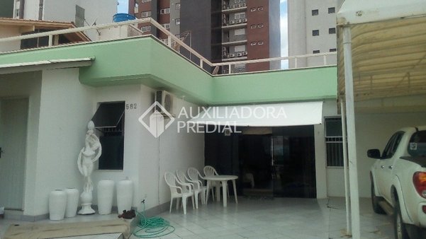 Cômodo Condomínio
