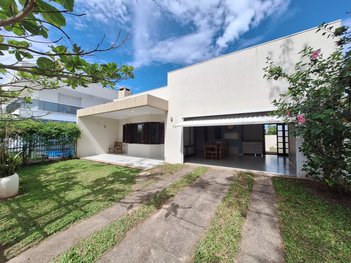 house em Rua Begônias, Rainha do Mar - Xangri-Lá - RS