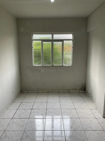 apartment em Estrada Morangueira, Parque Industrial 200 - Maringá - PR