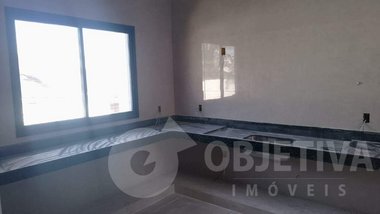 apartment em Rua Jornalista José Batista Coury, Alto Umuarama - Uberlândia - MG