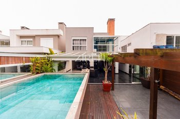 house em Rua Eduardo Sprada, Campo Comprido - Curitiba - PR