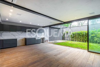 house em Avenida Lopes de Azevedo, Jardim Guedala - São Paulo - SP
