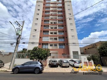apartment em Rua Capitão Adão Pereira da Silva Cabral, Centro - São Carlos - SP