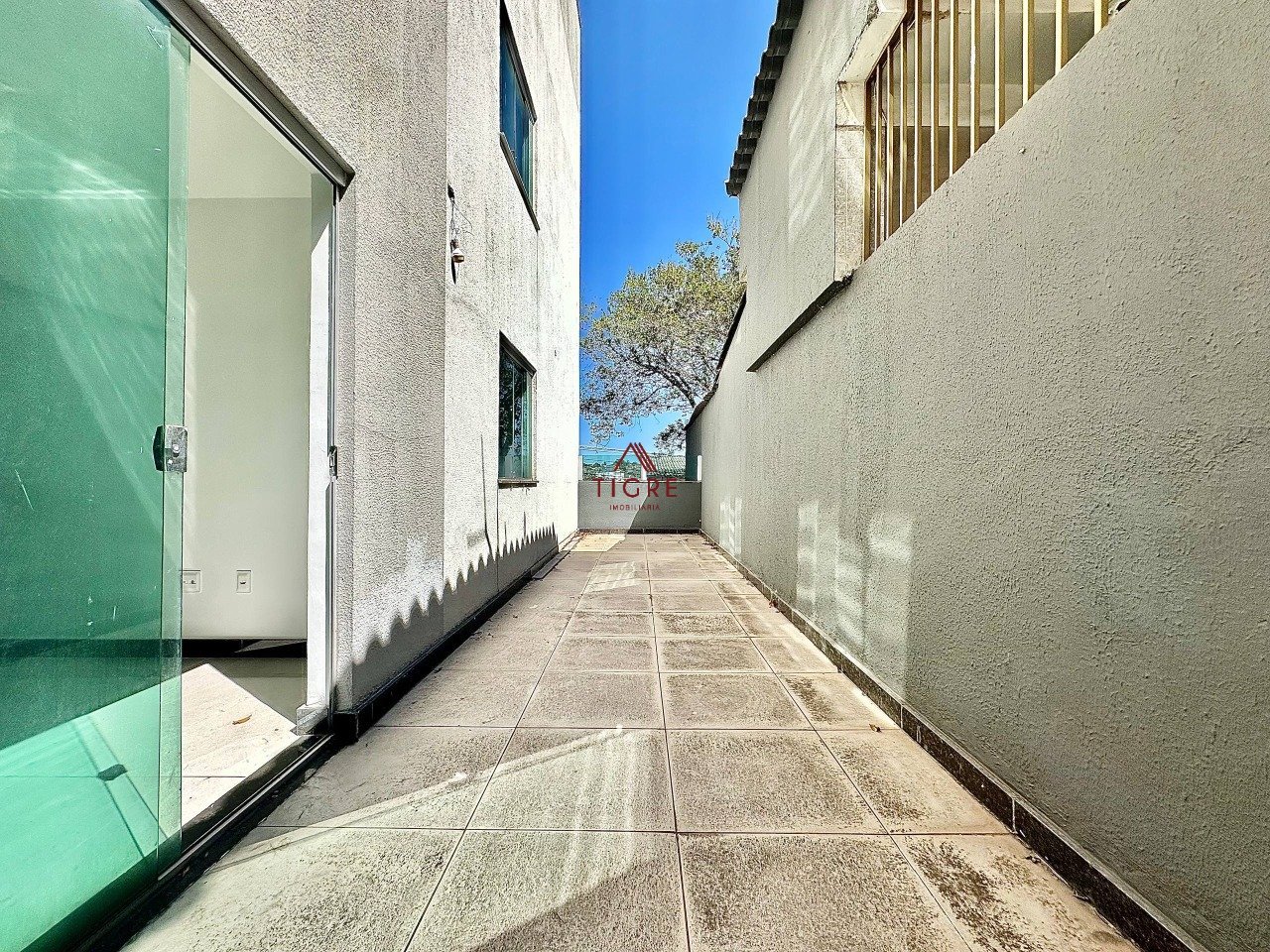 Apartamento com 3 quartos — Santa Mônica, Belo Horizonte