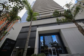 office em Rua Bacaetava, Vila Gertrudes - São Paulo - SP