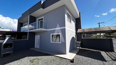 house em Rua Santa Izabel, João Costa - Joinville - SC