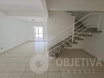 house em Avenida Nicomedes Alves dos Santos, Morada da Colina - Uberlândia - MG