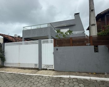 house em Servidão Altino Manoel Claudino, São João do Rio Vermelho - Florianópolis - SC