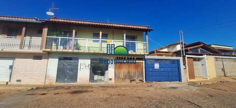 house em Rua Mariana Januária, Centro - Nepomuceno - MG