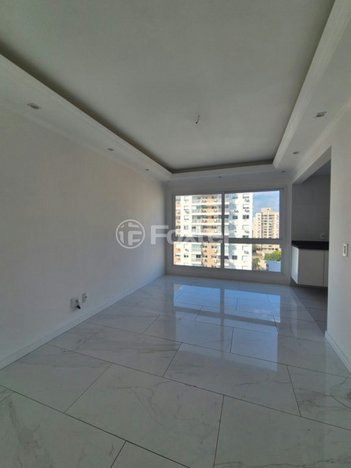 apartment em Rua Bezerra de Menezes, Passo da Areia - Porto Alegre - RS