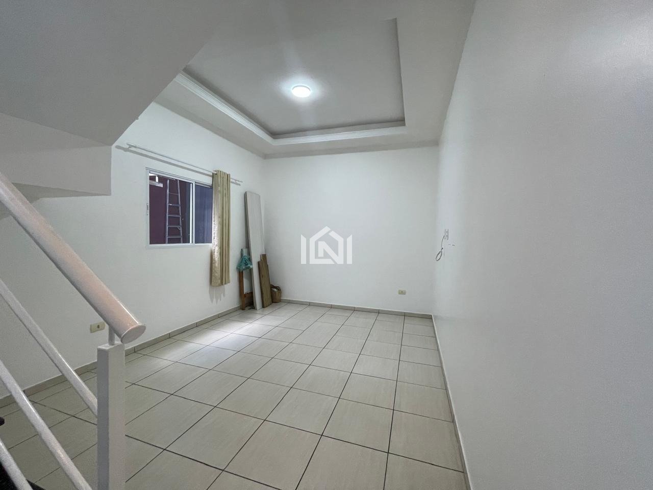 casa a venda condomínio Nakamura-sala