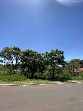 land_lot em Avenida Inglaterra, Jardim Riviera - Botucatu - SP