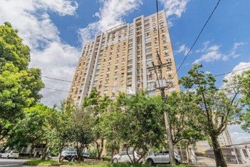 apartment em Avenida Benno Mentz, Vila Ipiranga - Porto Alegre - RS