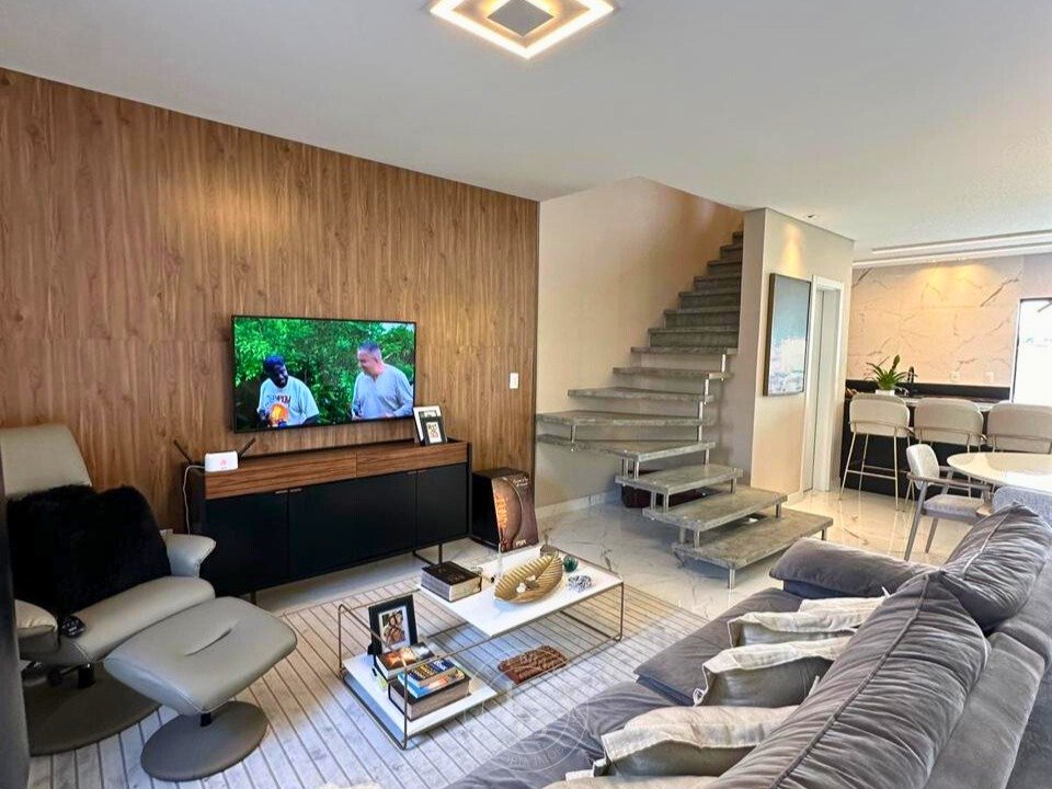 Casa-venda-Floresta-sala-cozinha-conceito-aberto