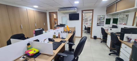 business em Avenida José Silva de Azevedo Neto, Barra da Tijuca - Rio de Janeiro - RJ