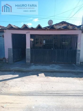 house em Rua Waldomiro Antunes, Conjunto Residencial Araretama - Pindamonhangaba - SP