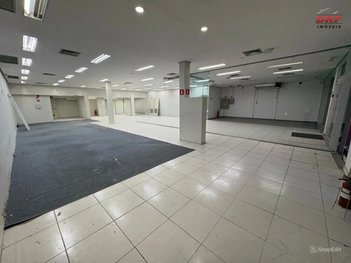 business em Avenida Itavuvu, Jardim Maria Antônia Prado - Sorocaba - SP