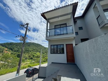 house em Rua Saudeli Duarte, Bela Vista - Palhoça - SC