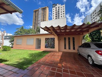 house em Rua Lauro Muller - E, Centro - Chapecó - SC