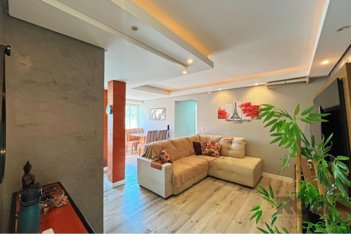 apartment em Rua Mura, Guarujá - Porto Alegre - RS