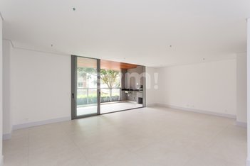 apartment em Rua Alferes Ângelo Sampaio, Batel - Curitiba - PR