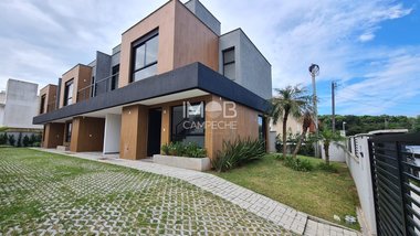 house em Rua Grumixama, Campeche - Florianópolis - SC