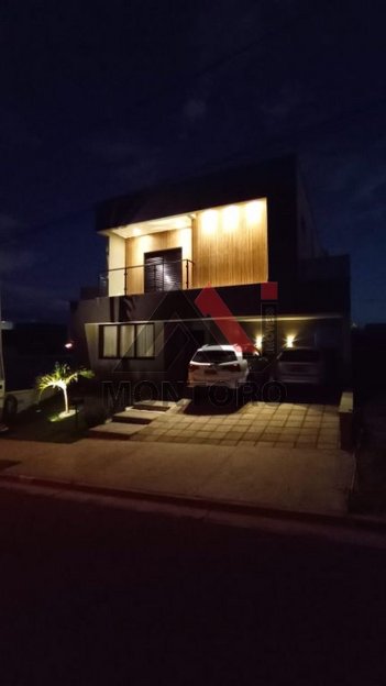 house em Avenida dos Sombreiros, Residencial Village Damha III - Araraquara - SP