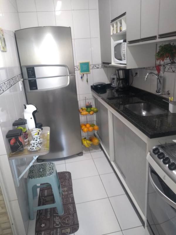LINDO APARTAMENTO DE 2 DORMIT�RIOS NO MONTE CASTELO