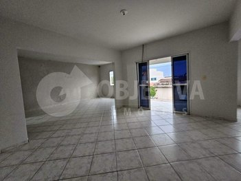 apartment em Avenida Abadio Bonifácio da Silva, Granada - Uberlândia - MG