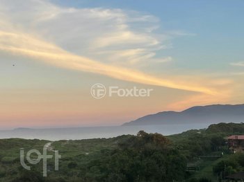 apartment em Rua das Corticeiras, Campeche - Florianópolis - SC