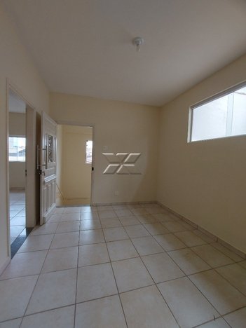 commercial_building em 02, Zona Central - Rio Claro - SP