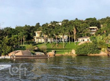 house em Servidão Pedro Miguel Nunes, Lagoa da Conceição - Florianópolis - SC