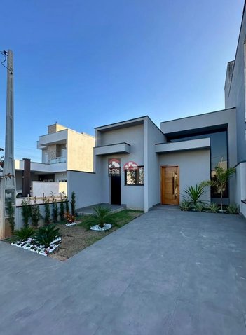 house em Rua Jasmim, Loteamento Residencial e Comercial Araguaia - Pindamonhangaba - SP