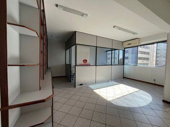 office em Rua Marechal Guilherme, Centro - Florianópolis - SC
