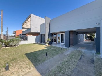 house em Avenida Noiva do Mar, Xangri-Lá - Xangri-Lá - RS