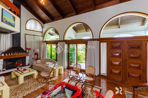 Cômodo Condomínio