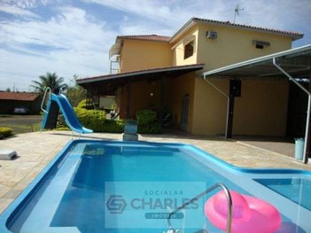 commercial_property em Rua Padre Roque, Centro - Mogi Mirim - SP