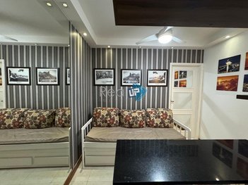 apartment em Avenida Nossa Senhora de Copacabana, Copacabana - Rio de Janeiro - RJ