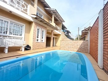 house em Rua Tijuca, Parque da Matriz - Cachoeirinha - RS