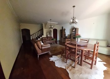 house em Rua Augusto de Souza Brandão, Vila Fujita - Londrina - PR