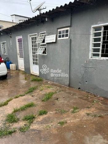 house em QR 304 Conjunto O, Santa Maria - Brasília - DF