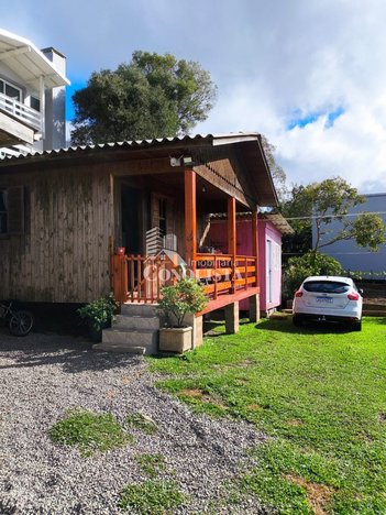 house em Osvaldo de Assis, Jardim Iracema - Caxias do Sul - RS