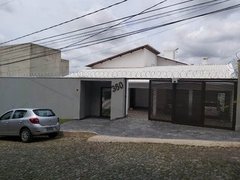 house em Rua Expedicionário Nilo Morais Pinheiro, São Luiz - Belo Horizonte - MG